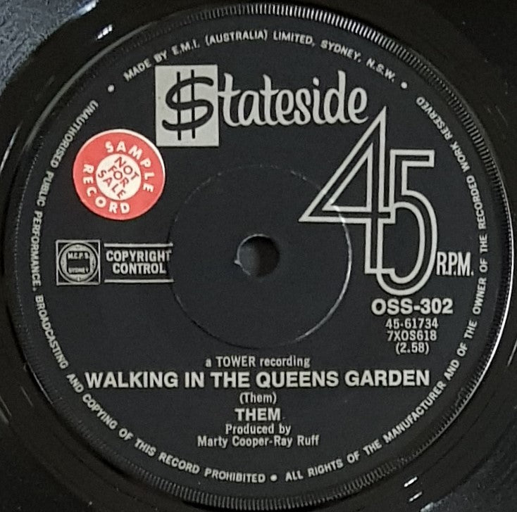 Them - Walking In The Queens Garden